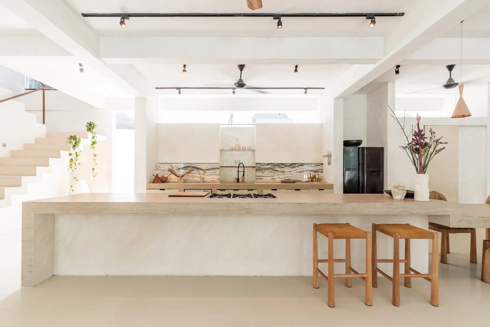 3-bedroom freehold villa in Pererenan — photo 3 of 5