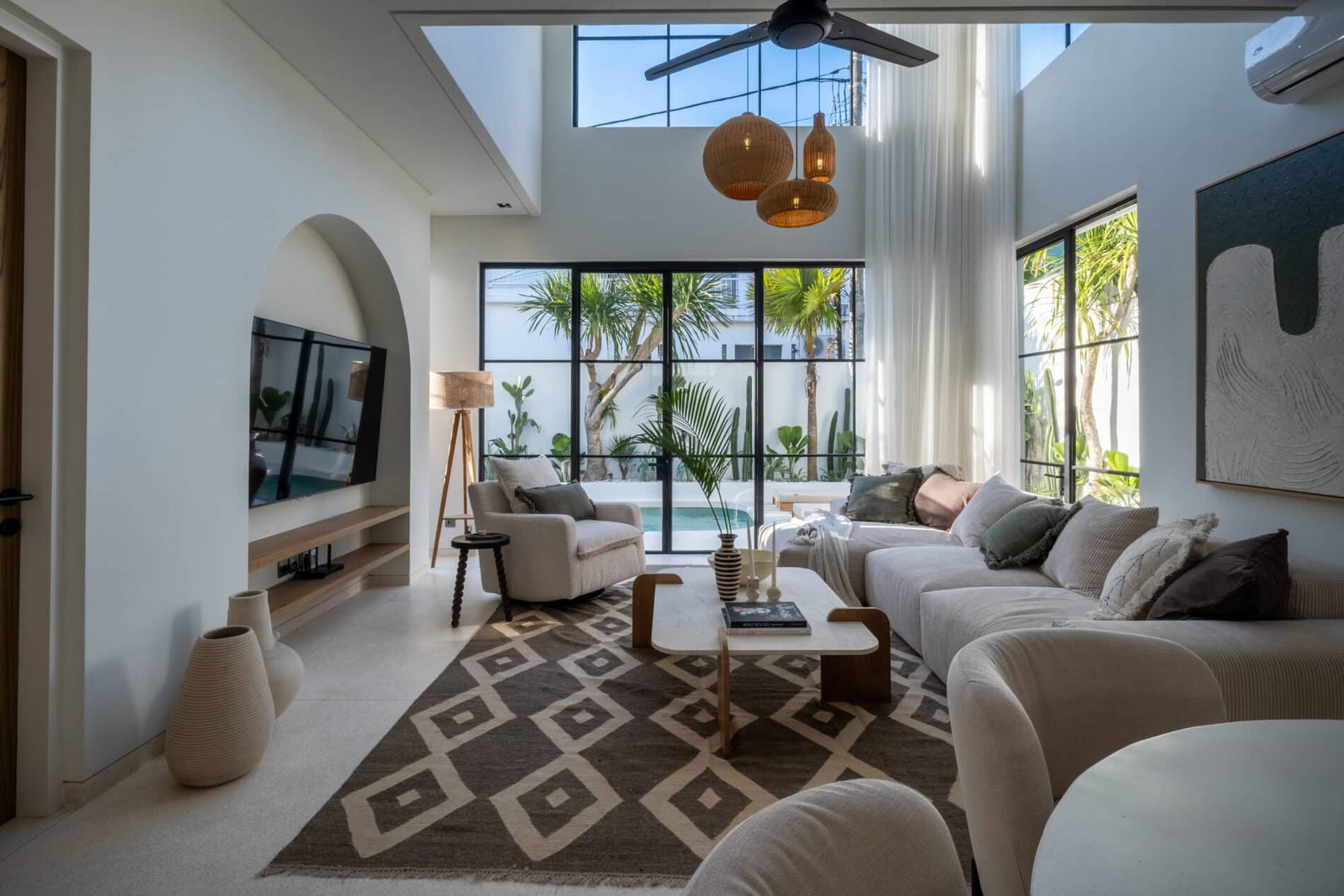 3-bedroom leasehold villa in Berawa — photo 4 of 5