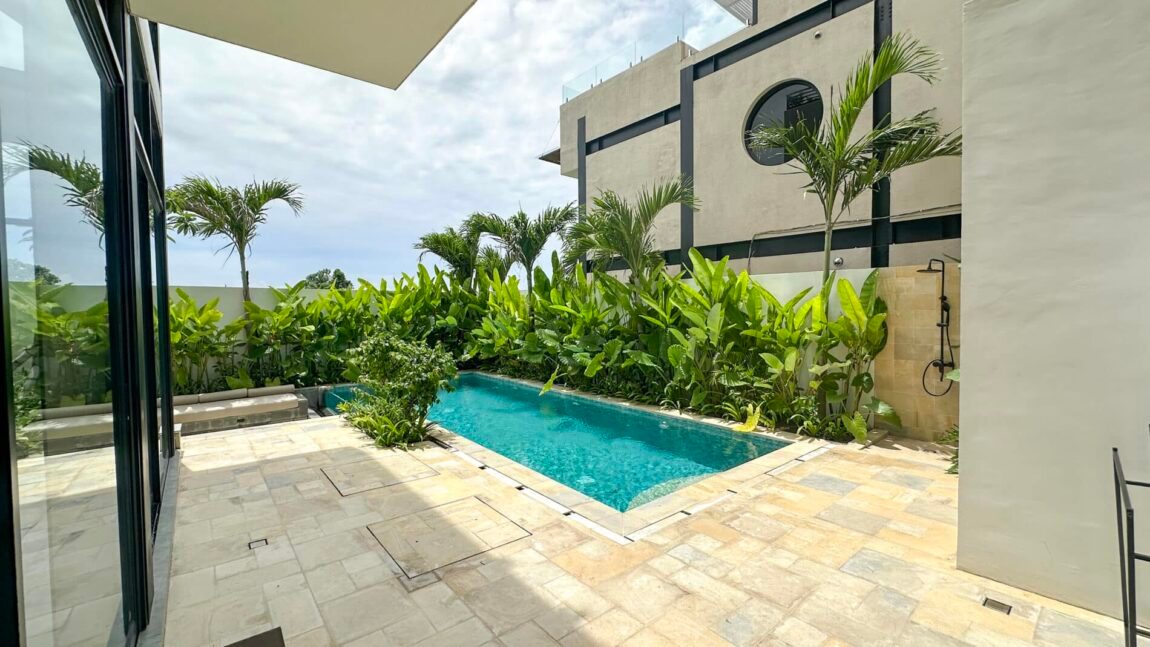 4-bedroom leasehold villa in Pererenan — photo 4 of 5