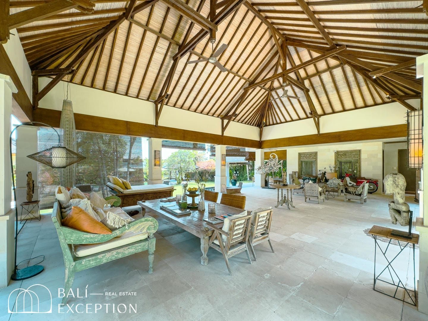 5-bedroom freehold villa in Canggu — photo 2 of 5