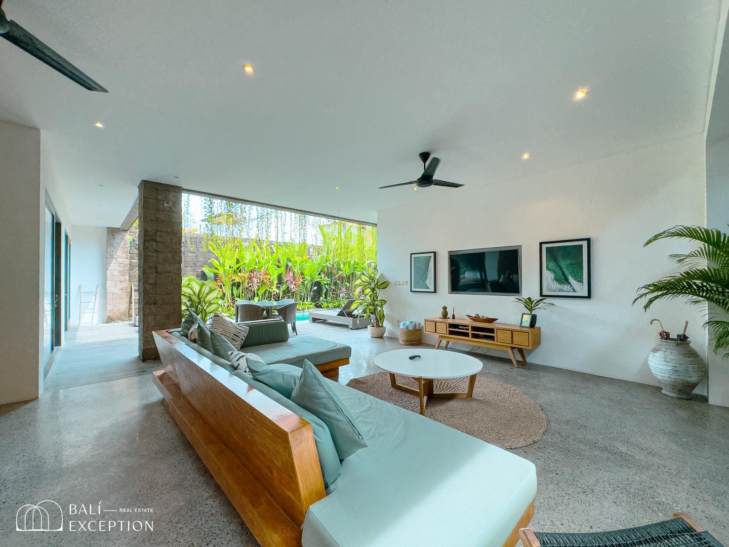 3-bedroom leasehold villa in Canggu — photo 2 of 5