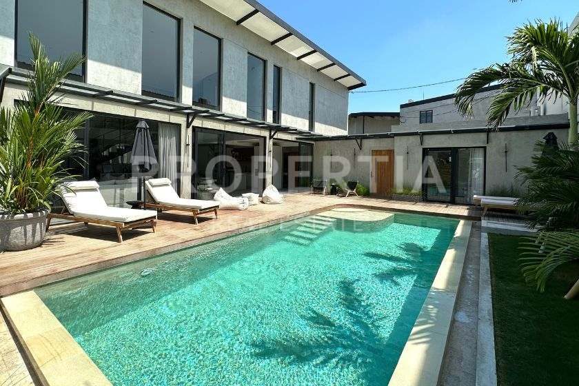 Outstanding Industrial Style Family Villa in Berawa