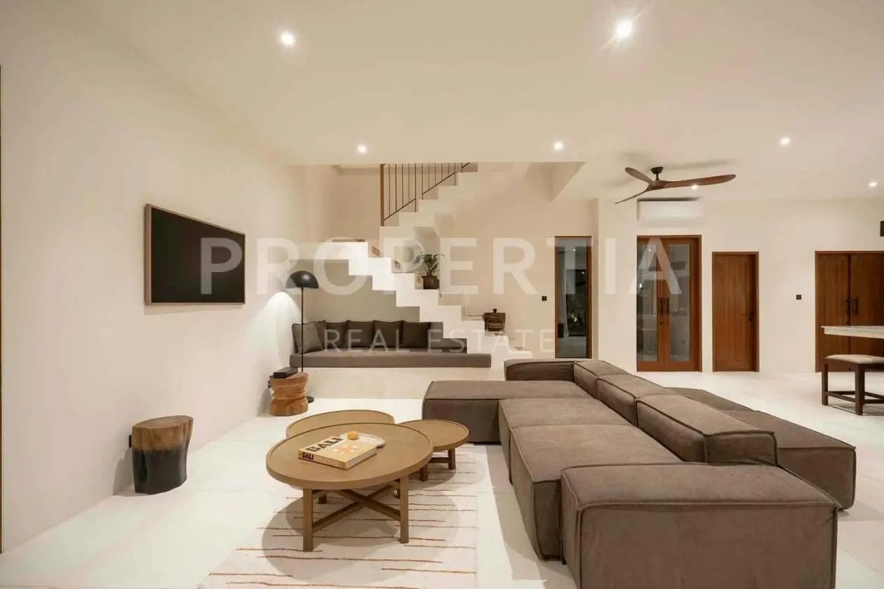 6-bedroom leasehold villa in Pererenan — photo 4 of 5