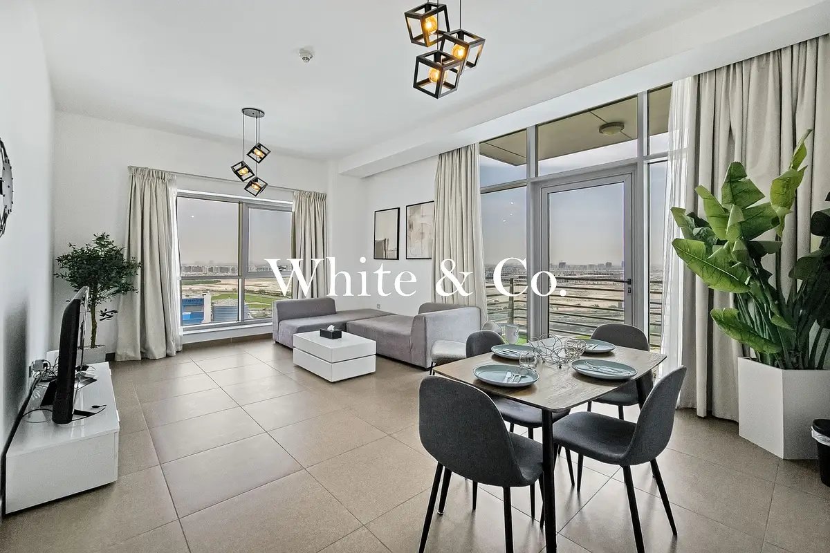 1-bedroom freehold apartment in Business Bay — photo 1 of 5