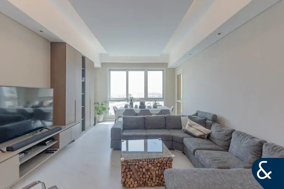 3-bedroom freehold apartment in Palm Jumeirah — photo 3 of 5