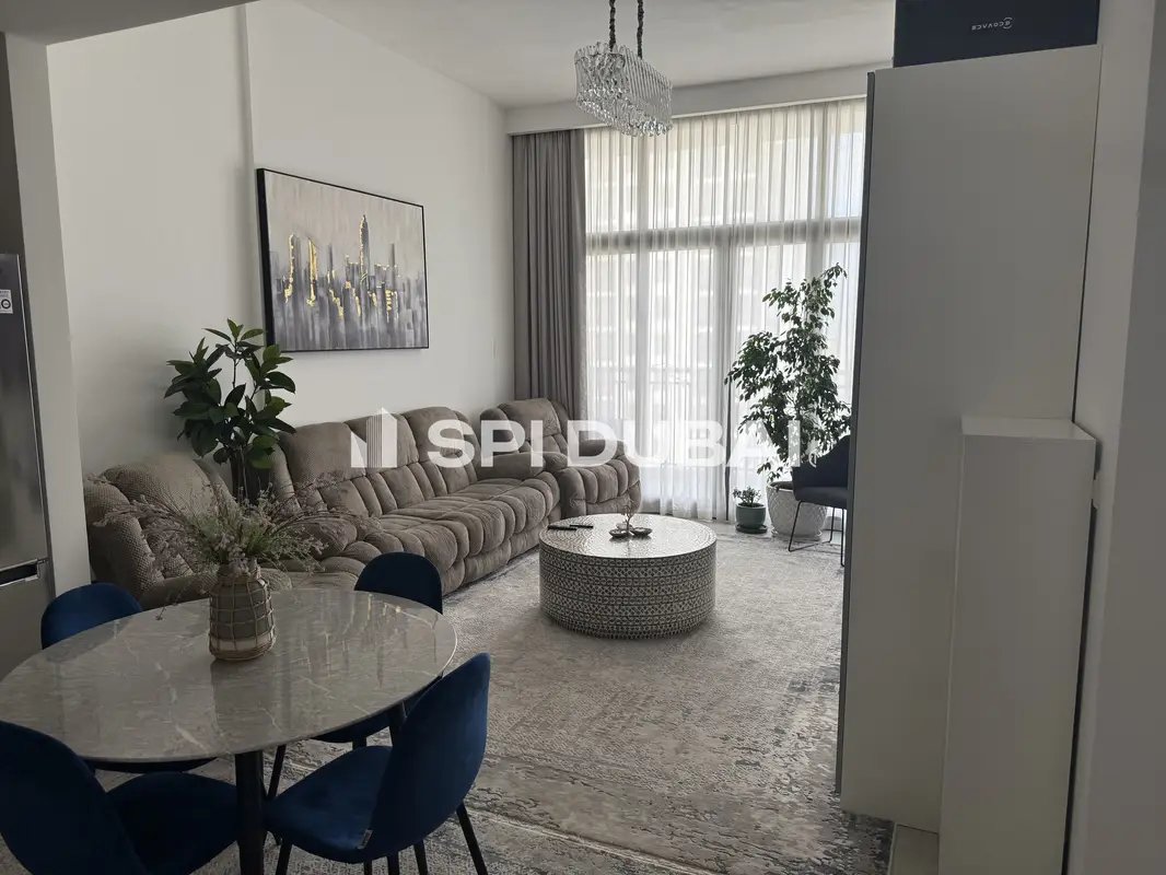 1-bedroom freehold apartment in Town Square — photo 3 of 5