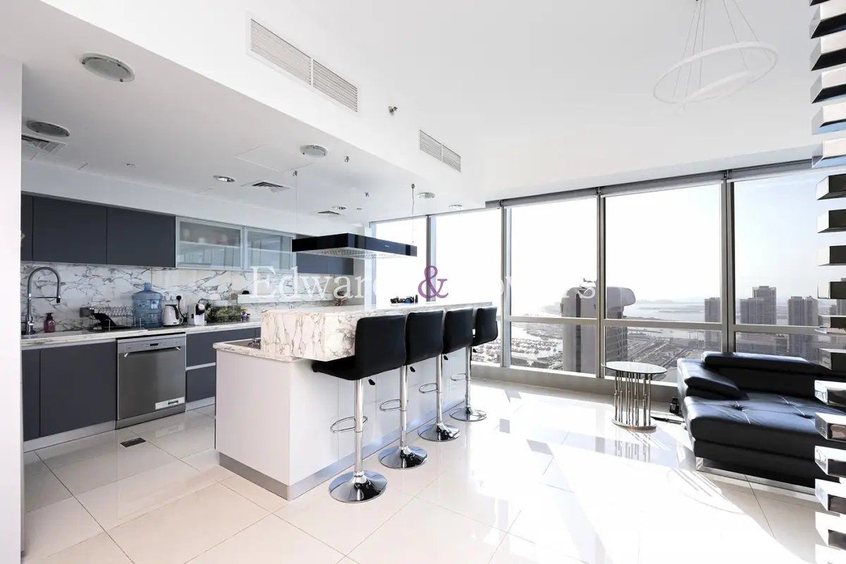 4-bedroom freehold apartment in Dubai Marina — photo 5 of 5