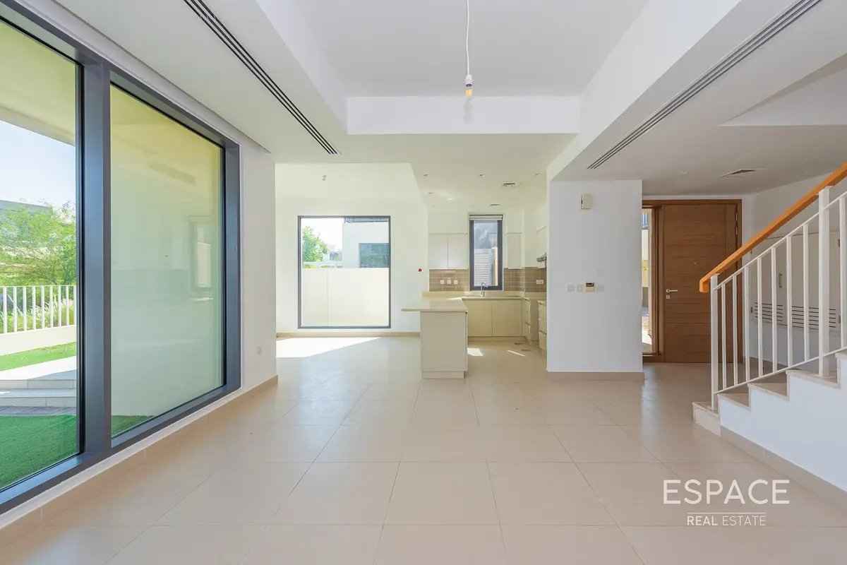 5-bedroom freehold villa in Maple 1, Maple, Dubai Hills Estate, Dubai — photo 3 of 5