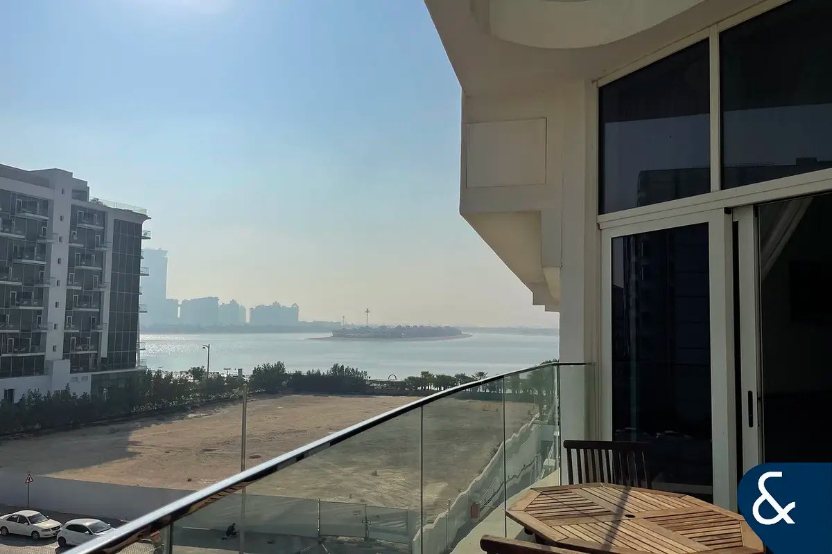 1-bedroom freehold apartment in Palm Jumeirah — photo 5 of 5