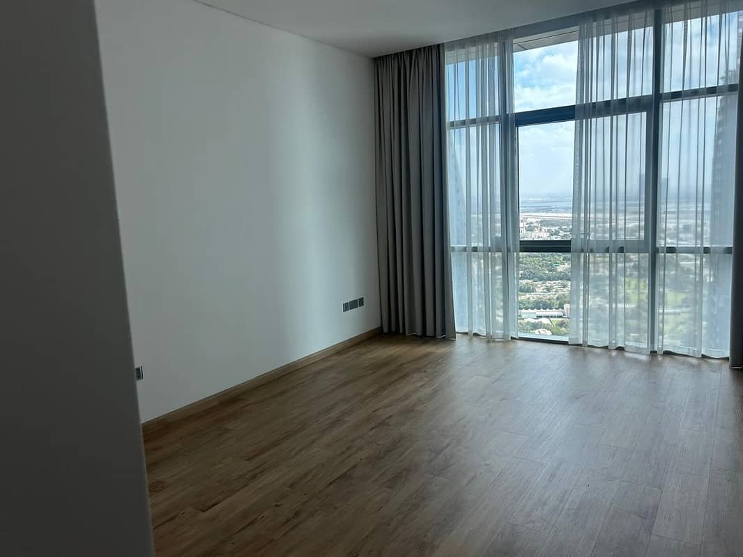2-bedroom freehold apartment in DIFC — photo 1 of 5