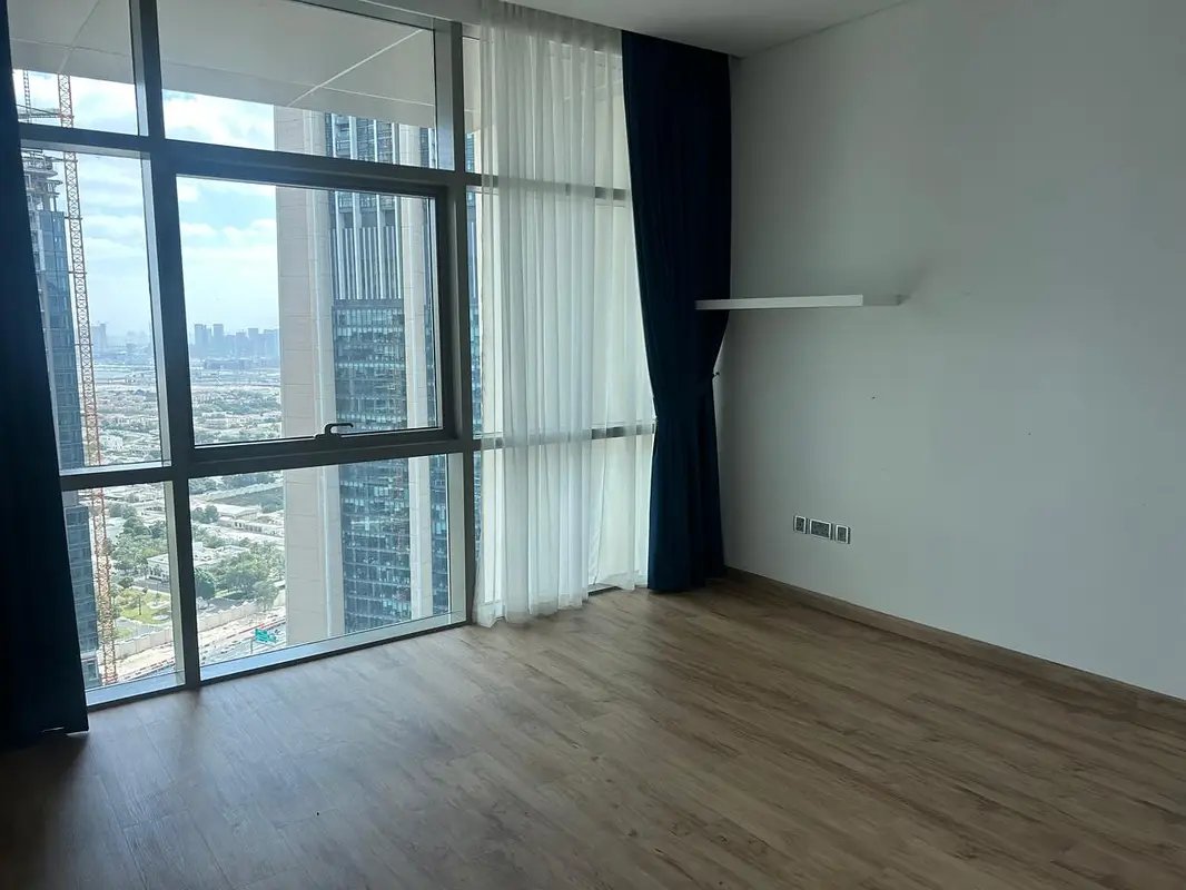 2-bedroom freehold apartment in DIFC — photo 3 of 5