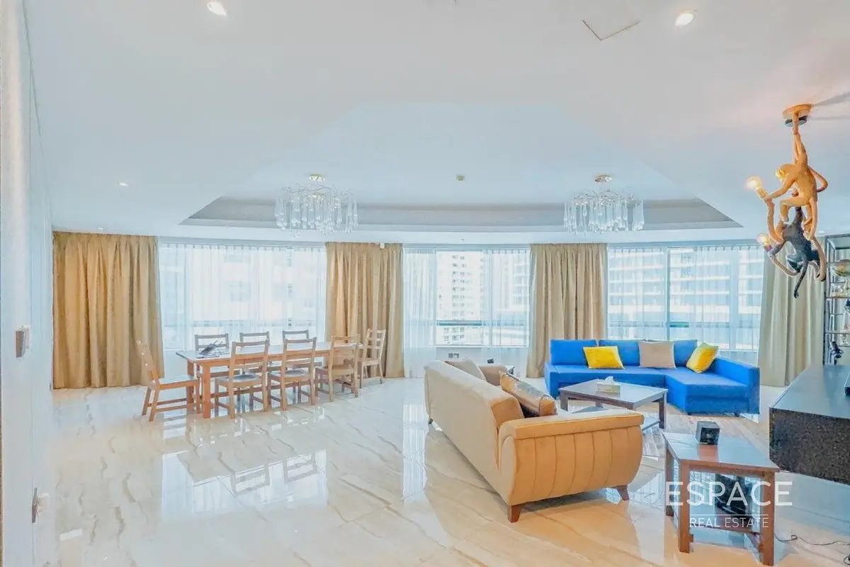4-bedroom freehold apartment in Dubai Marina — photo 1 of 5