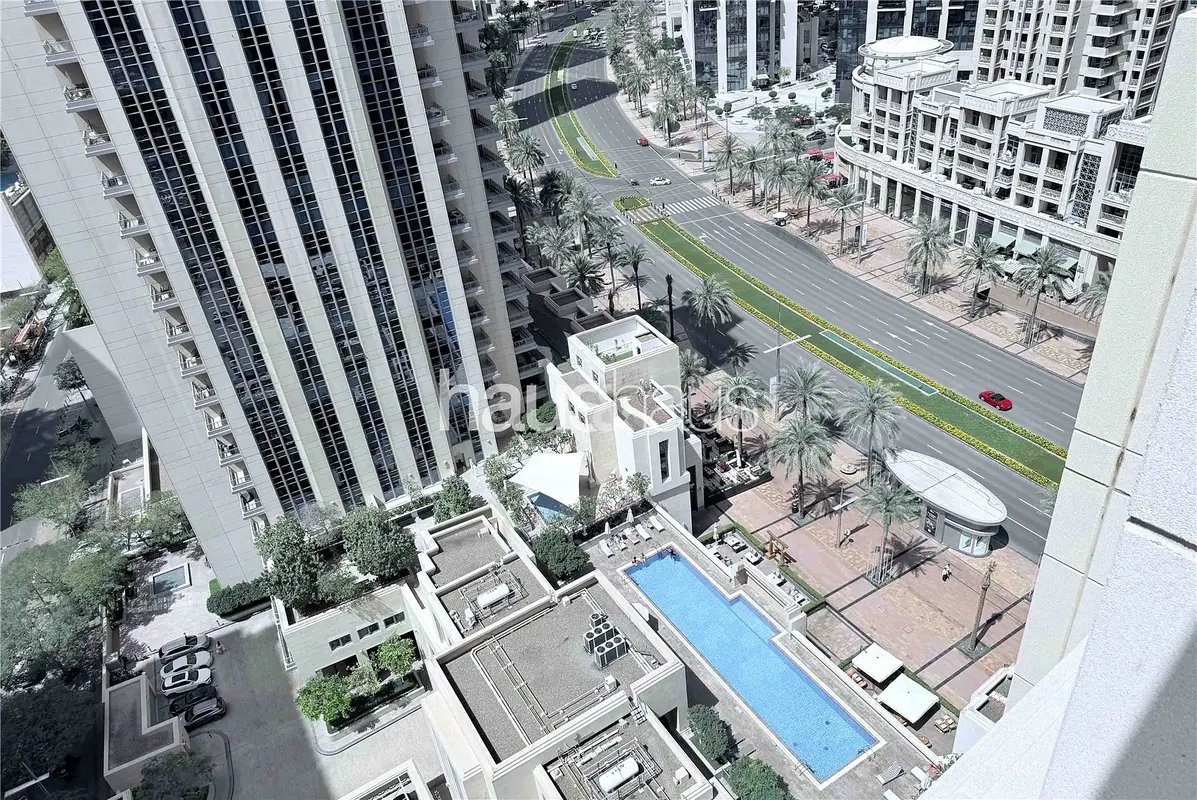 3-bedroom freehold apartment in Downtown Dubai — photo 3 of 5
