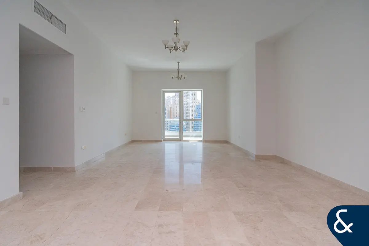 3-bedroom freehold apartment in Dubai Marina — photo 3 of 5