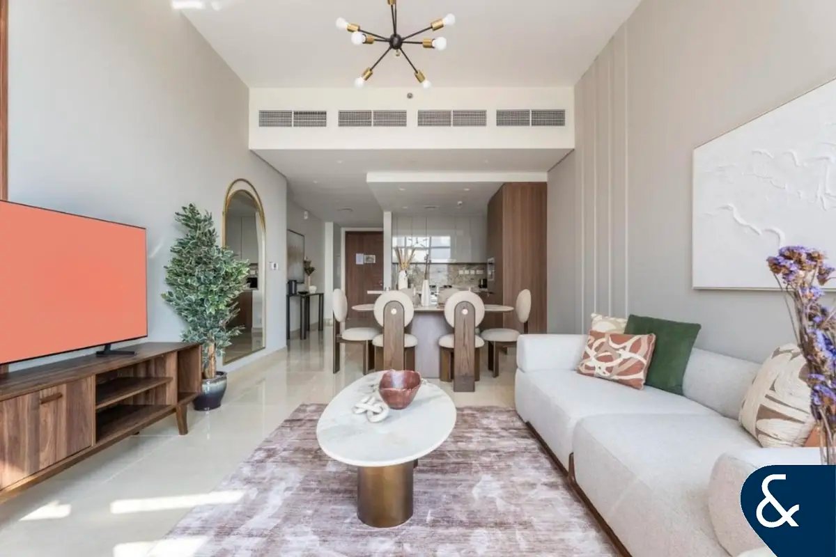 2-bedroom freehold apartment in Downtown Dubai — photo 3 of 5