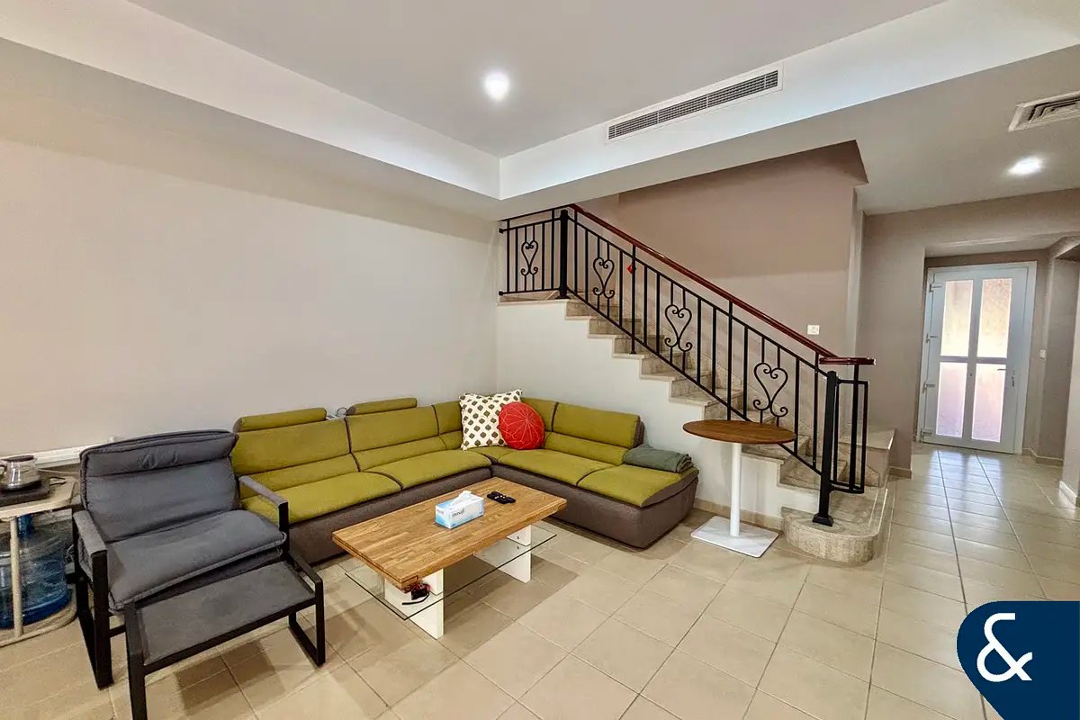 3-bedroom freehold villa in Arabian Ranches — photo 3 of 5