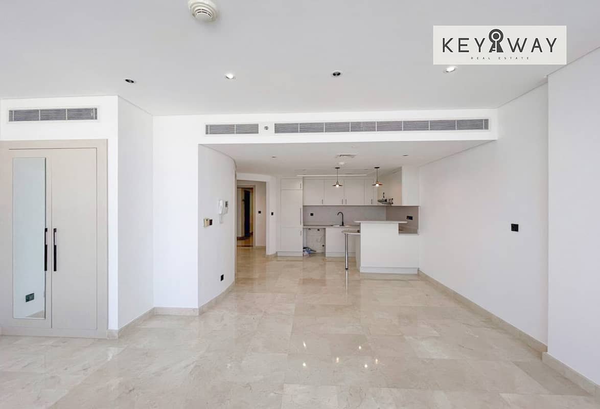 studio freehold apartment in Sky Gardens DIFC — photo 2 of 5