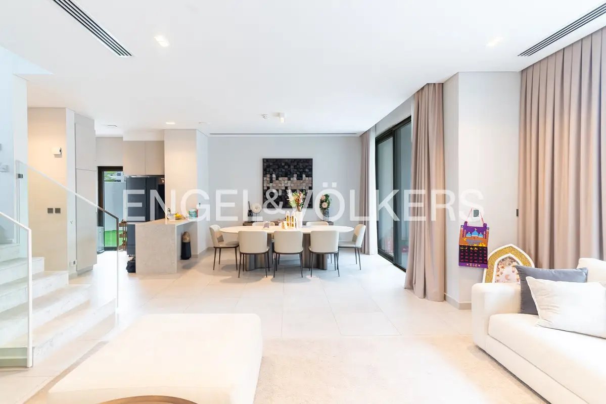 4-bedroom freehold villa in Mohammed Bin Rashid City (MBR City) — photo 5 of 5