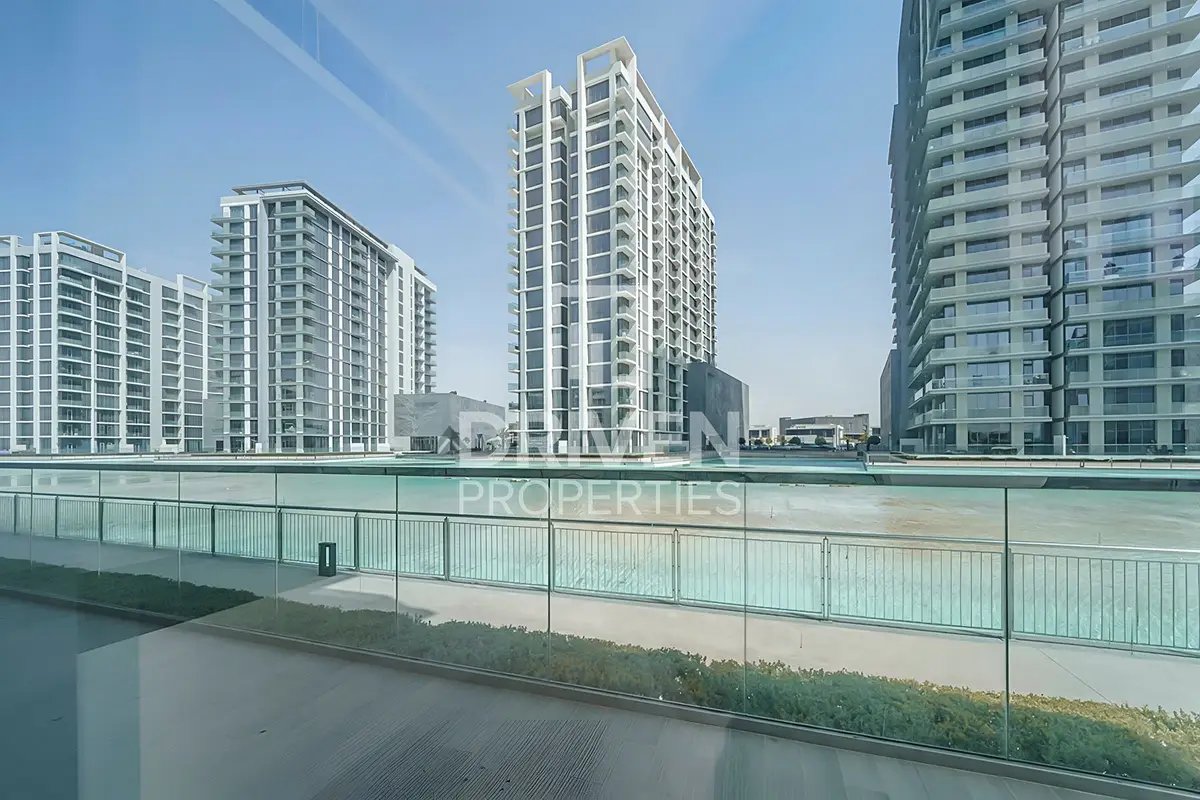 3-bedroom freehold apartment in Mohammed Bin Rashid City (MBR City) — photo 1 of 4