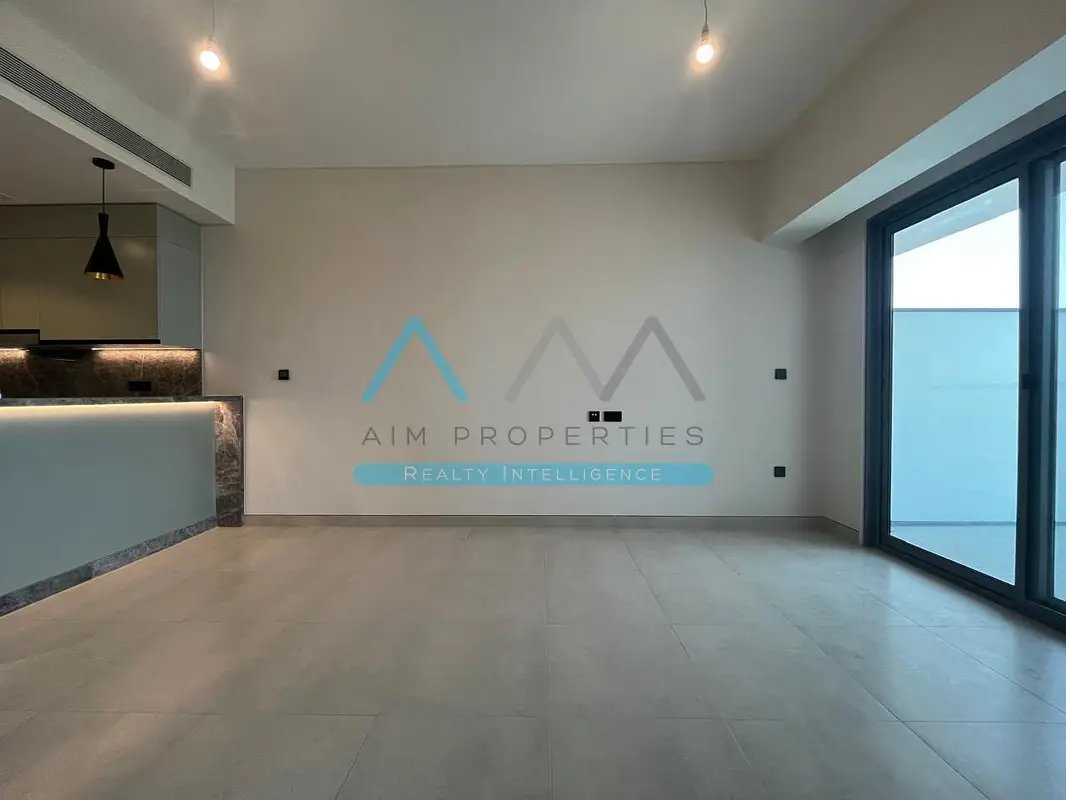 2-bedroom freehold apartment in DAMAC Hills — photo 4 of 4