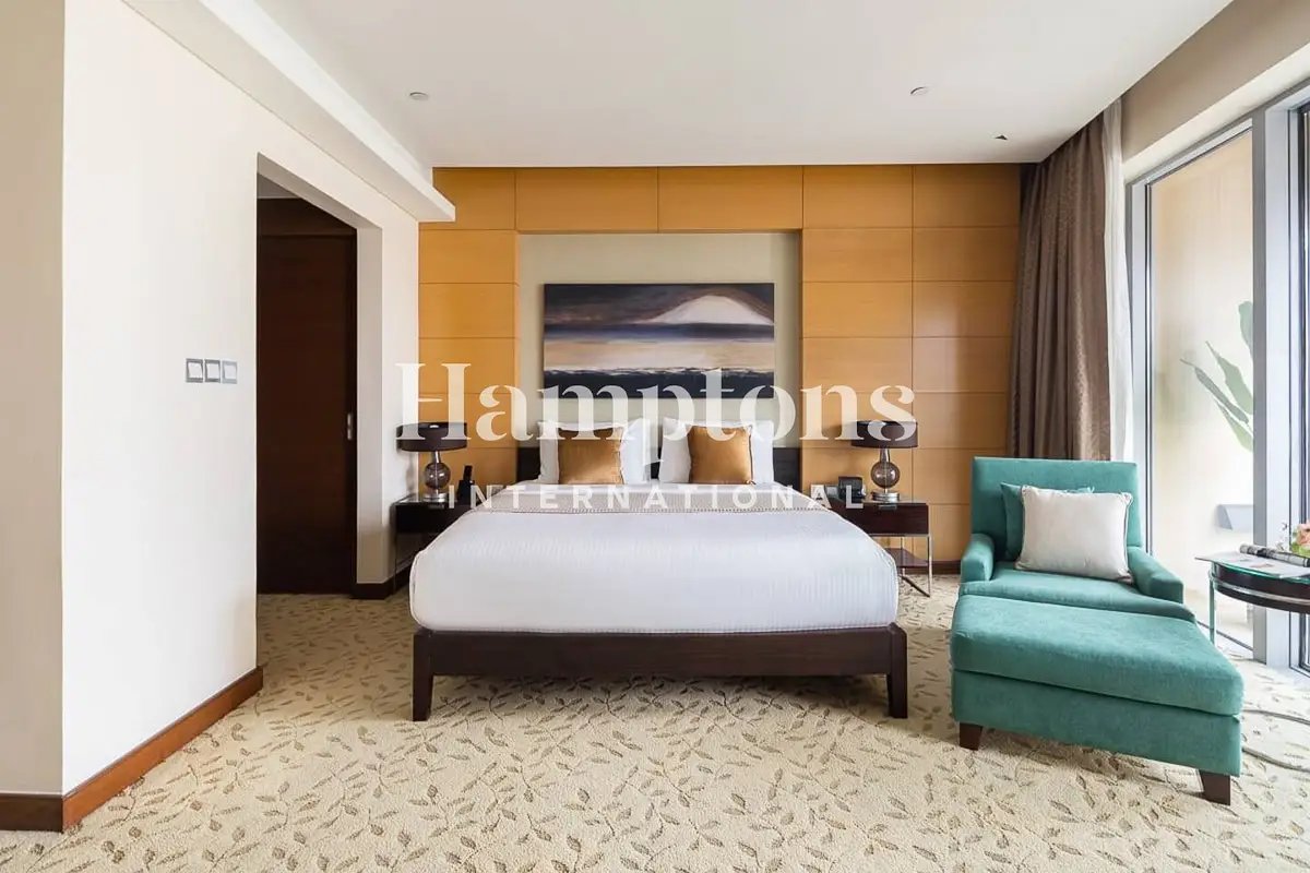 studio freehold apartment in Downtown Dubai — photo 5 of 5