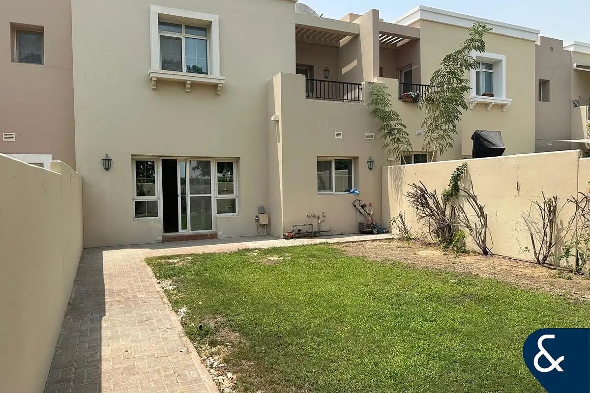 3-bedroom freehold villa in Arabian Ranches — photo 1 of 5