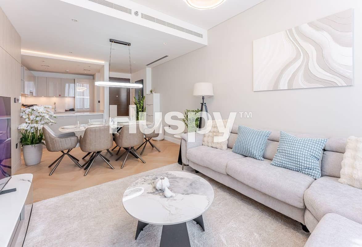 2-bedroom freehold apartment in The Crest — photo 2 of 5