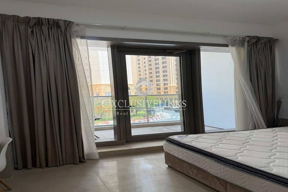 studio freehold apartment in Dubai Marina — photo 2 of 5