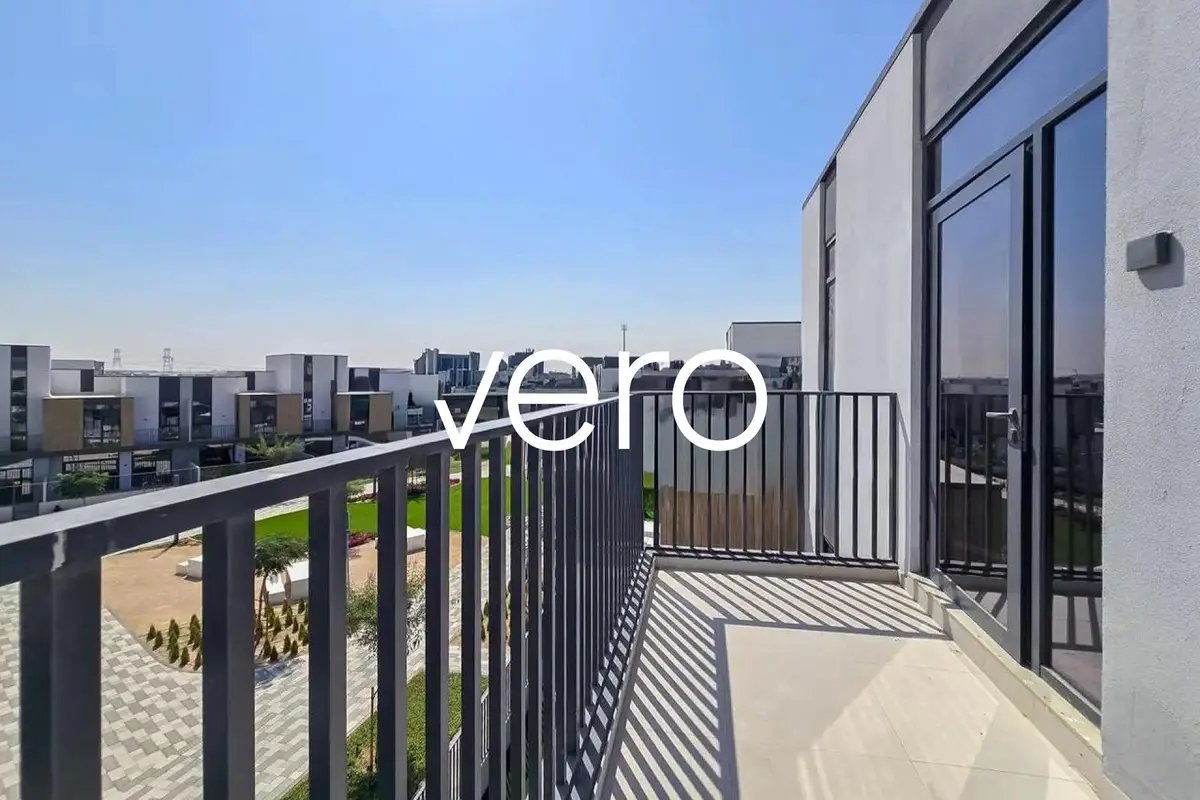 4-bedroom freehold villa in Mudon — photo 2 of 4