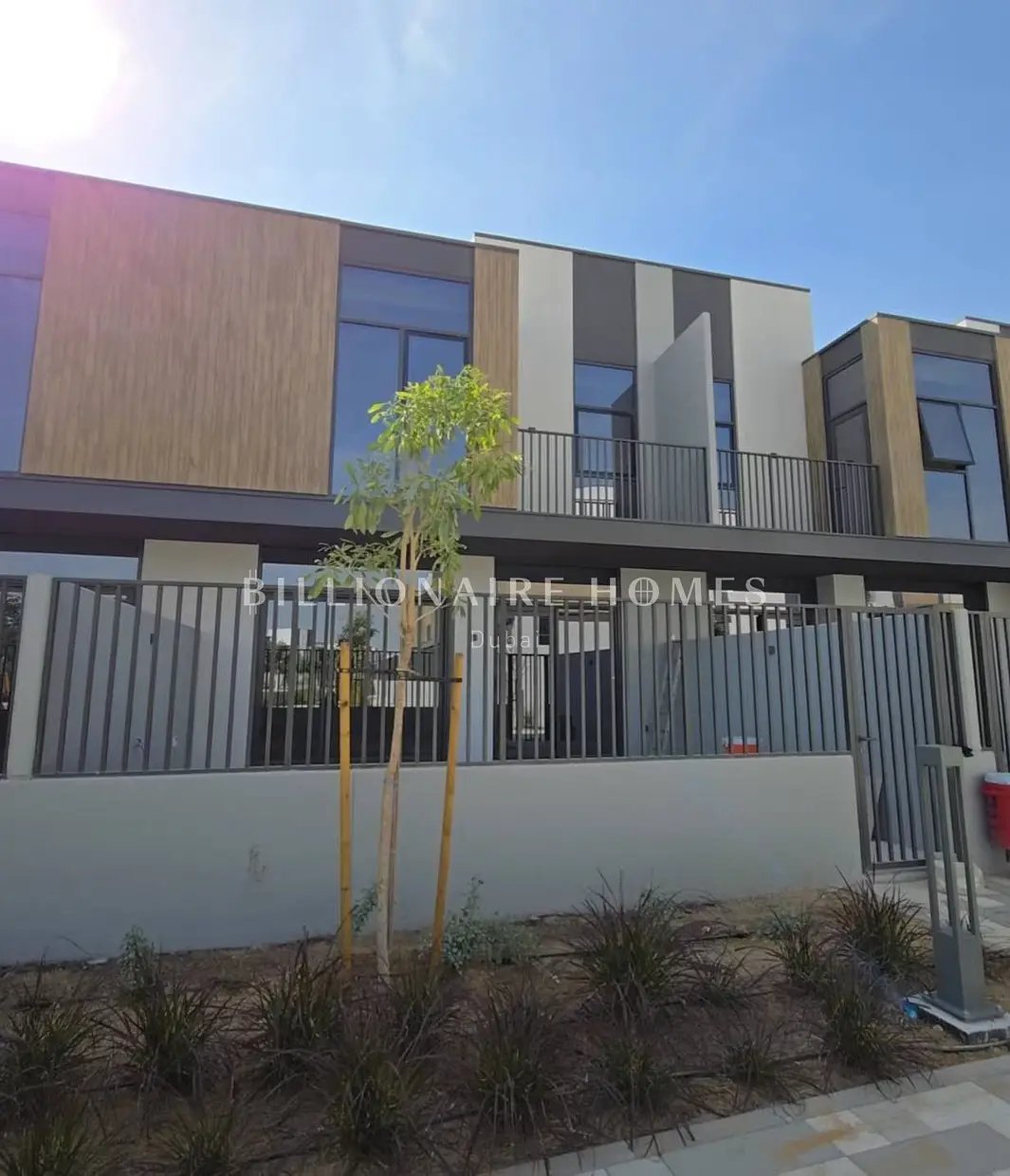 3-bedroom freehold villa in Mudon — photo 1 of 4