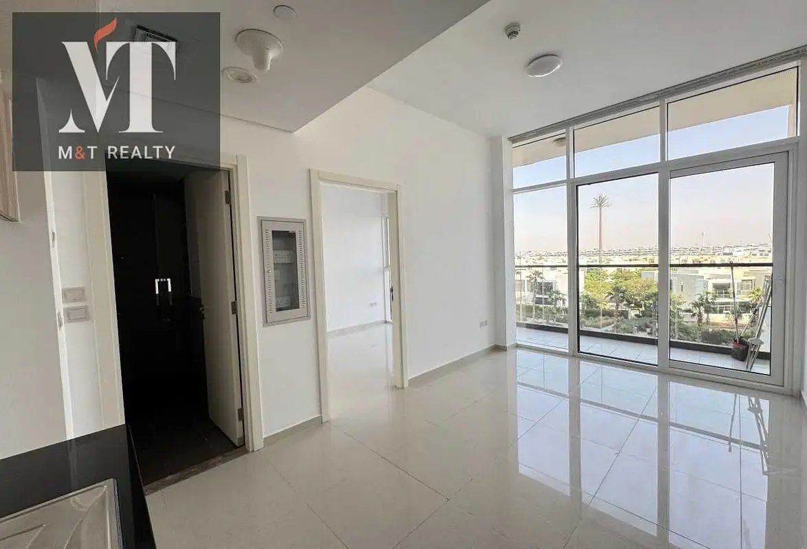 1-bedroom freehold apartment in DAMAC Hills — photo 3 of 5