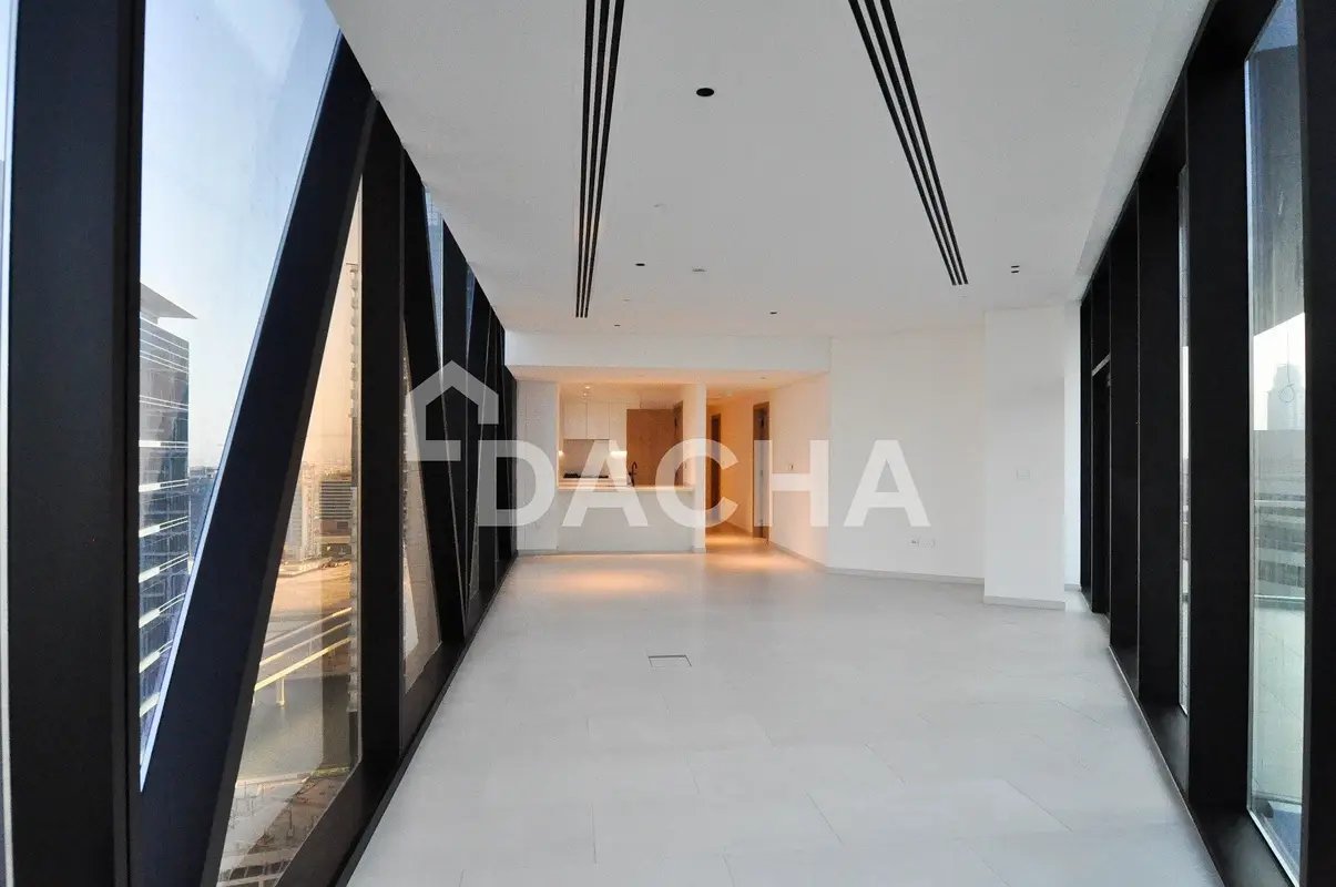 2-bedroom freehold apartment in Business Bay — photo 3 of 5