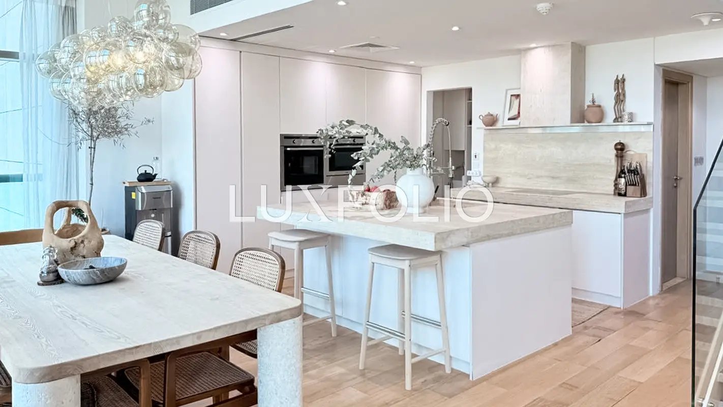 2-bedroom freehold apartment in DIFC — photo 3 of 5