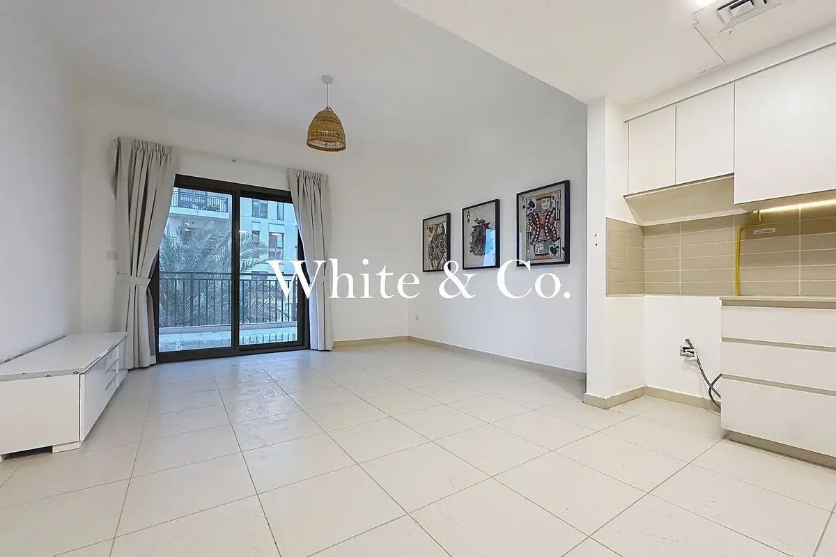 1-bedroom freehold apartment in Town Square — photo 5 of 5