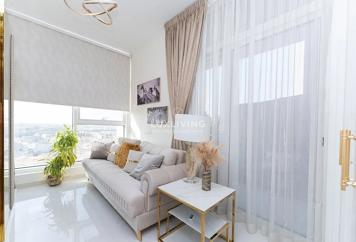 2-bedroom freehold apartment in DAMAC Hills 2 (Akoya by DAMAC) — photo 3 of 5