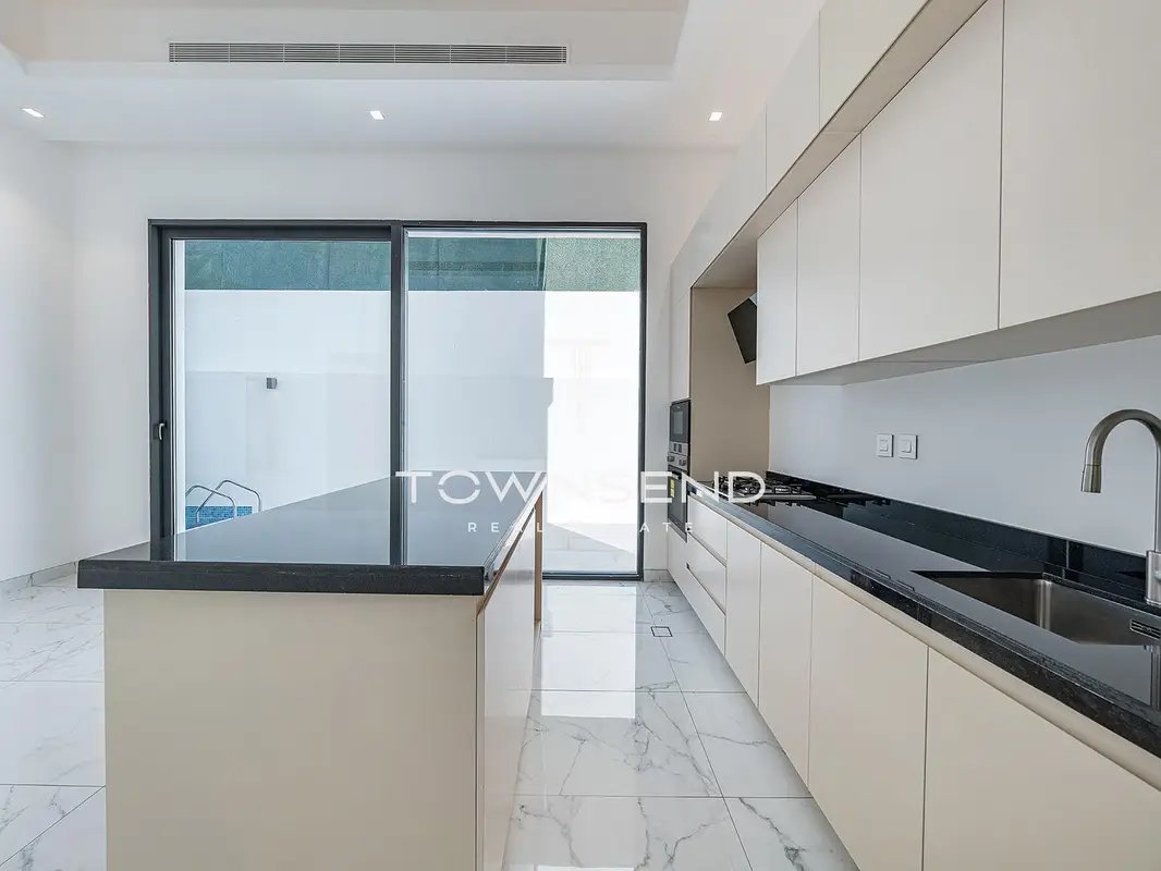 7-bedroom freehold villa in Nad Al Sheba — photo 5 of 5