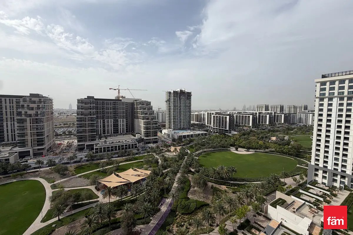 3-bedroom freehold apartment in Dubai Hills Estate — photo 2 of 5