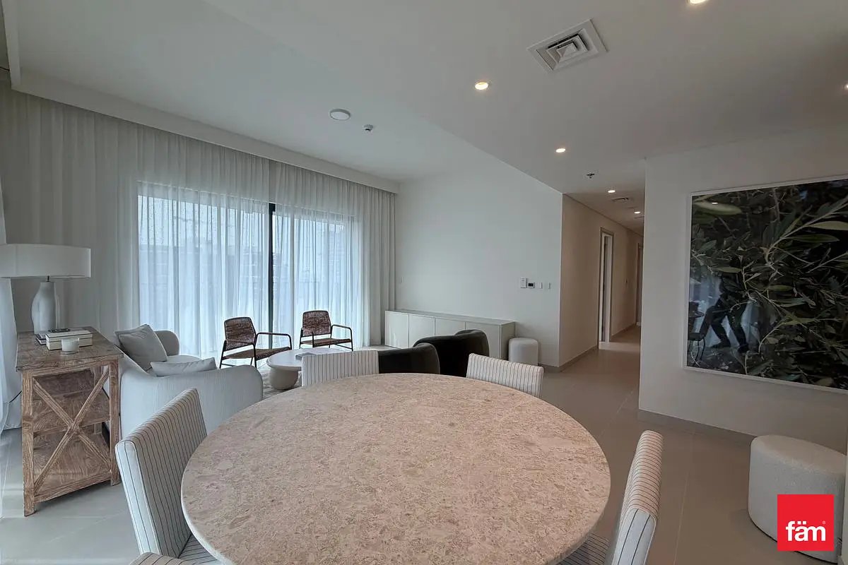 3-bedroom freehold apartment in Dubai Hills Estate — photo 3 of 5