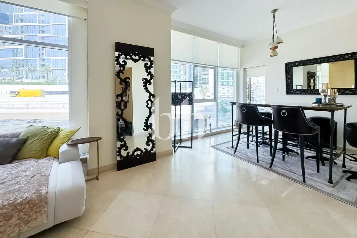 1-bedroom freehold apartment in Dubai Marina — photo 1 of 5