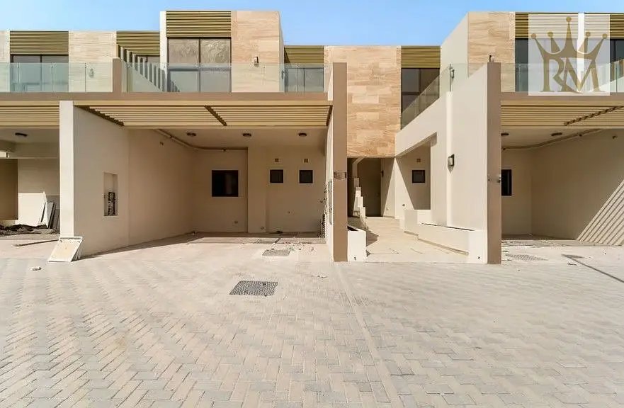 4-bedroom freehold villa in Mohammed Bin Rashid City (MBR City) — photo 3 of 5