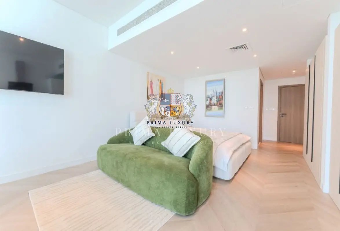 studio freehold apartment in DIFC — photo 2 of 4