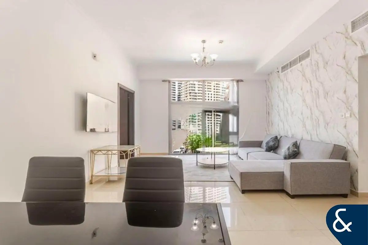 1-bedroom freehold apartment in Dubai Marina — photo 3 of 5