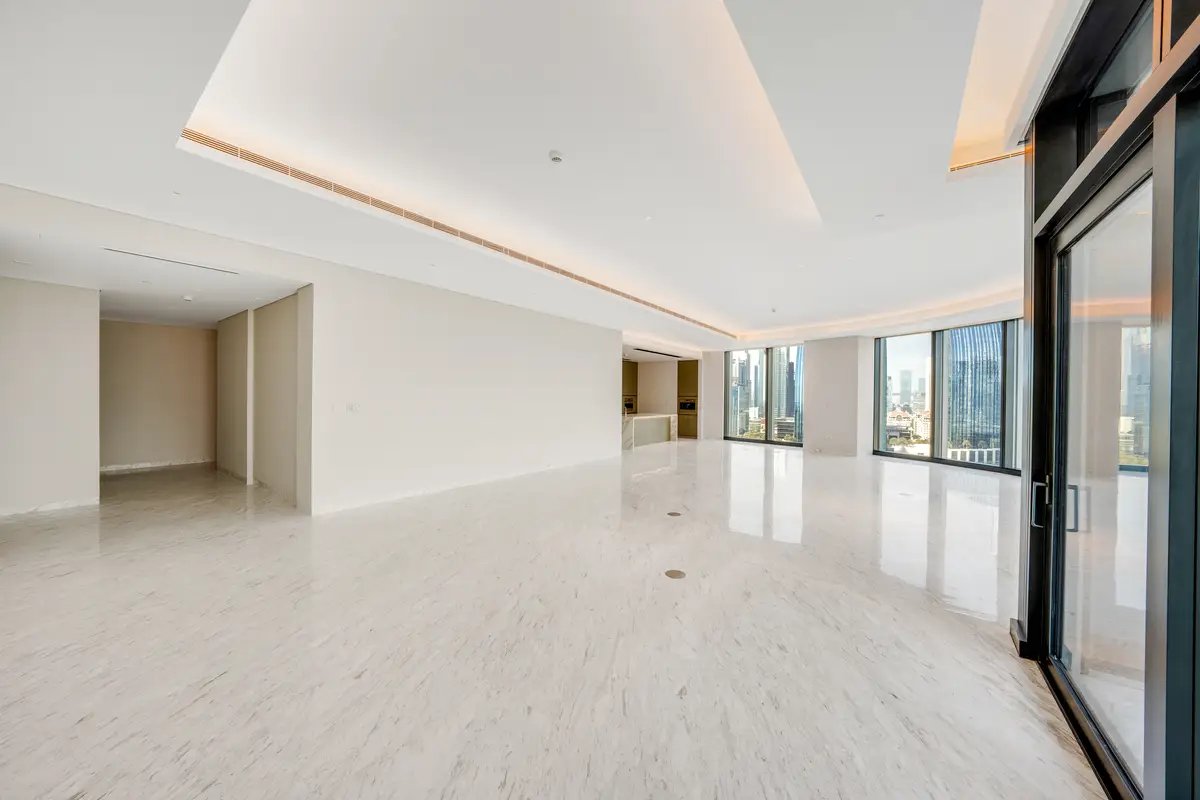 4-bedroom freehold apartment in Downtown Dubai — photo 3 of 5