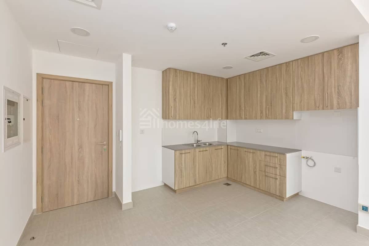 2-bedroom freehold apartment in Town Square — photo 4 of 5
