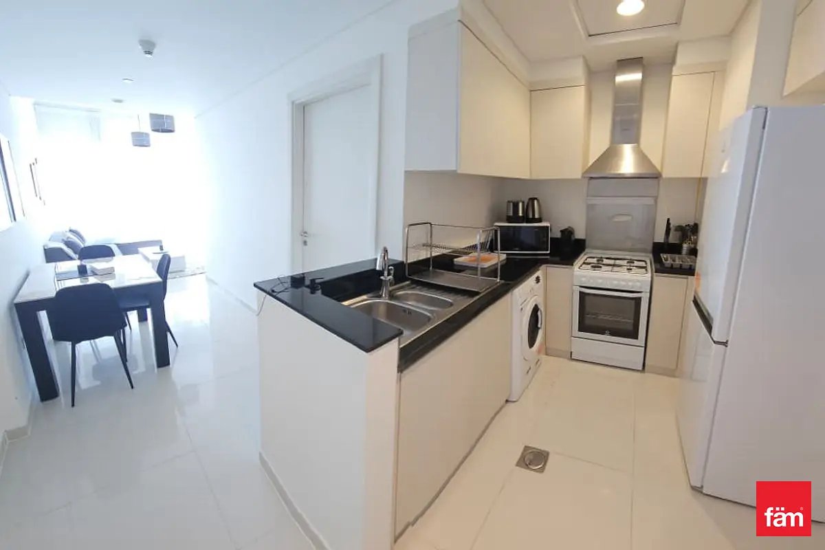 1-bedroom freehold apartment in DAMAC Hills — photo 5 of 5