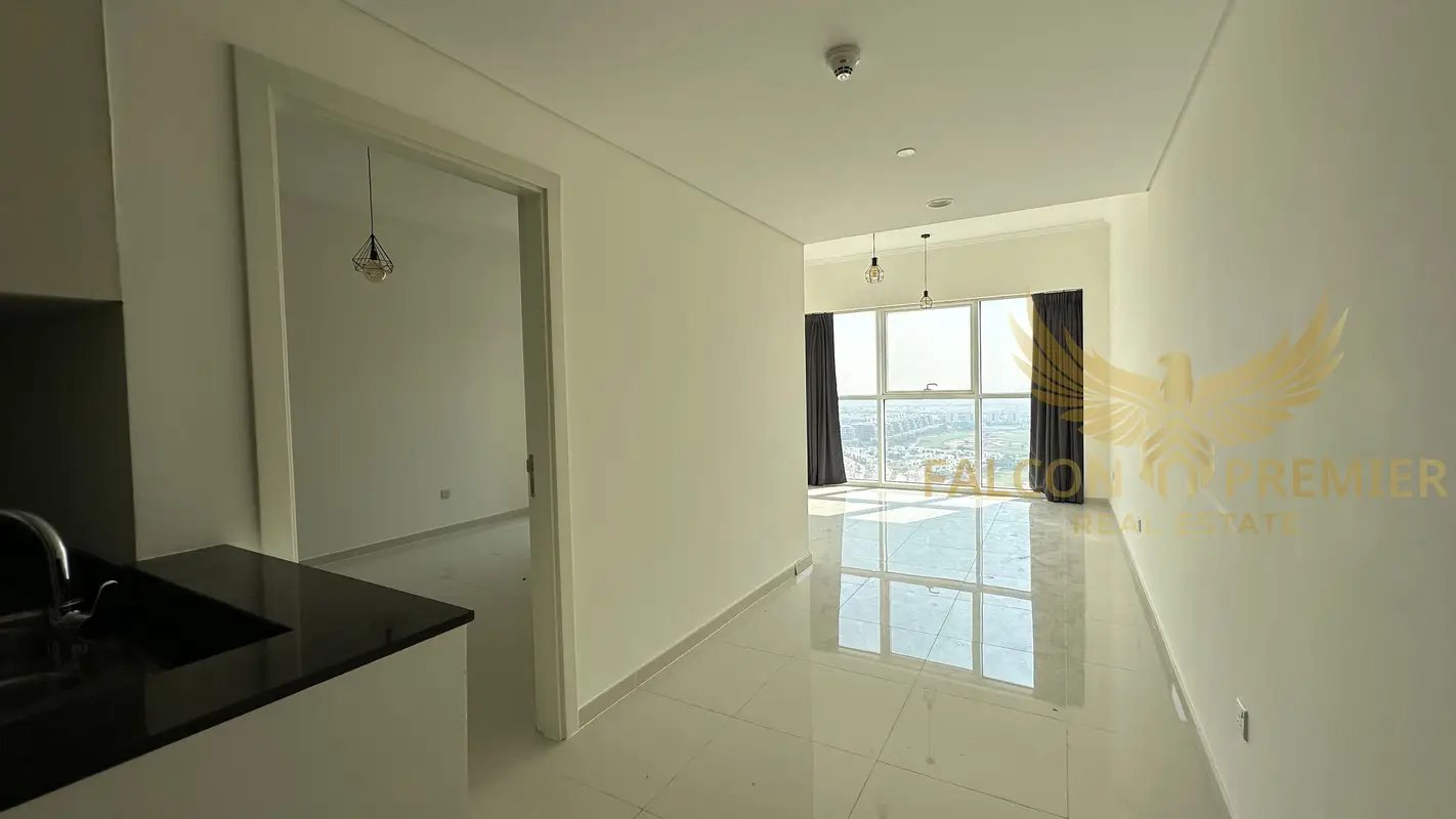 1-bedroom freehold apartment in DAMAC Hills — photo 5 of 5