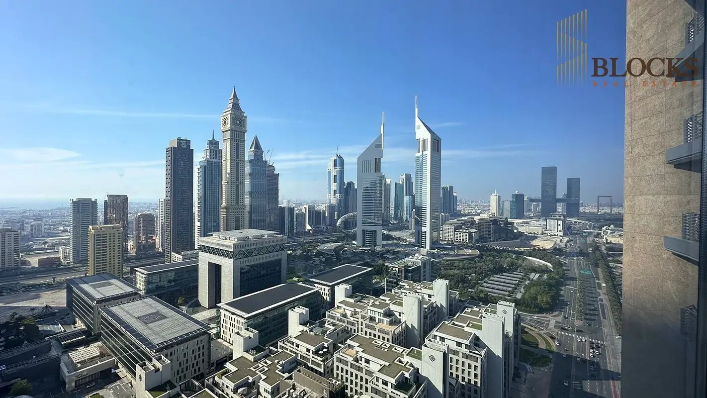 studio freehold apartment in DIFC — photo 2 of 5