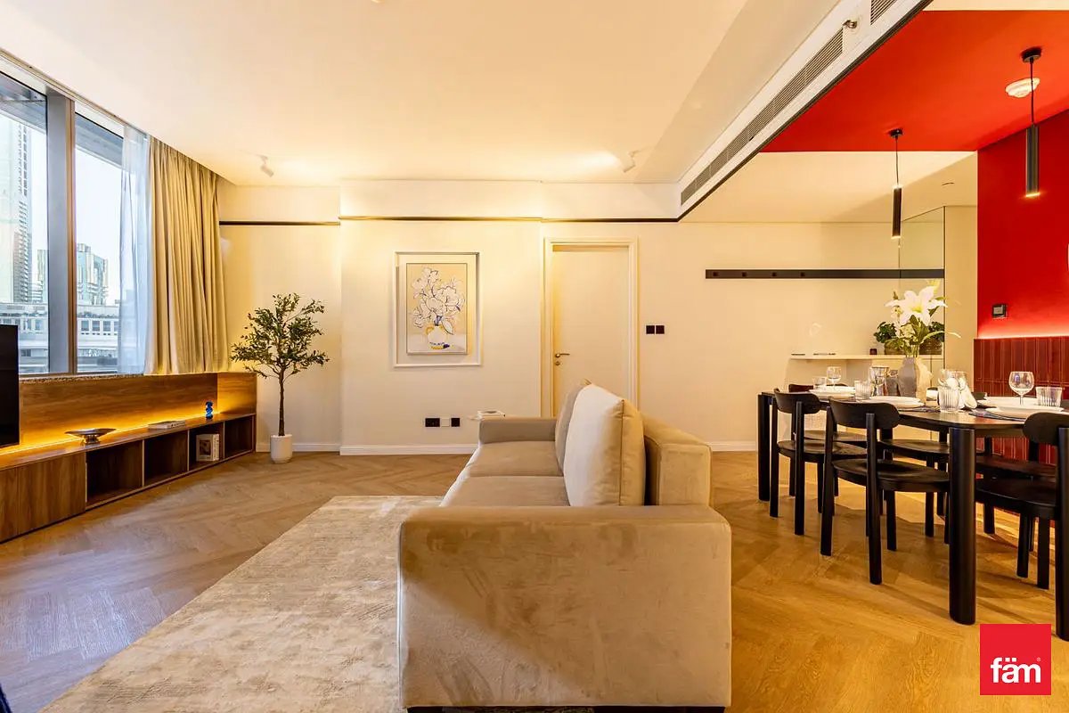 1-bedroom freehold apartment in DIFC — photo 1 of 4