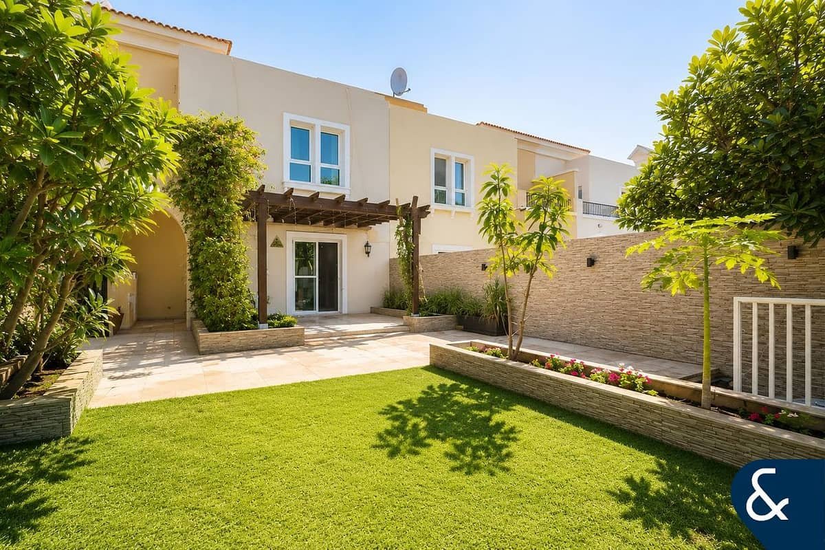 3-bedroom freehold villa in Arabian Ranches — photo 2 of 5