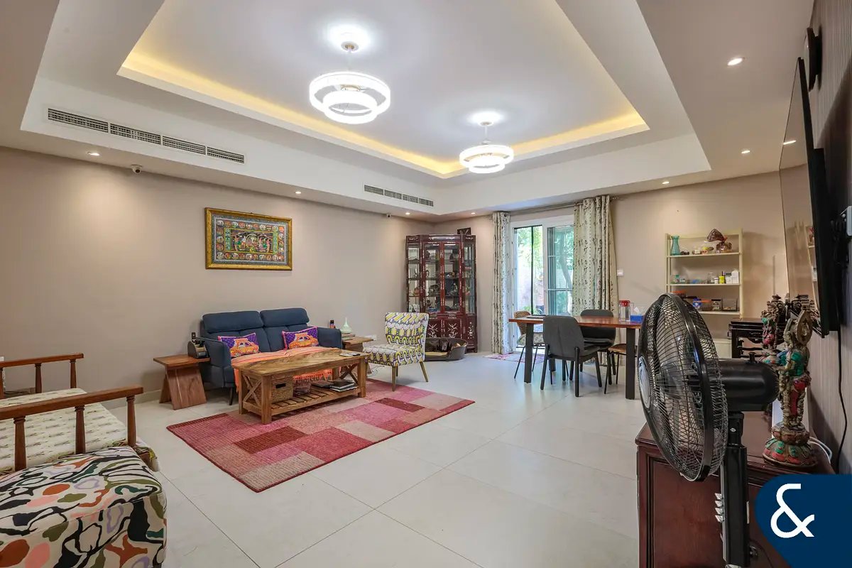 3-bedroom freehold villa in Arabian Ranches — photo 3 of 5
